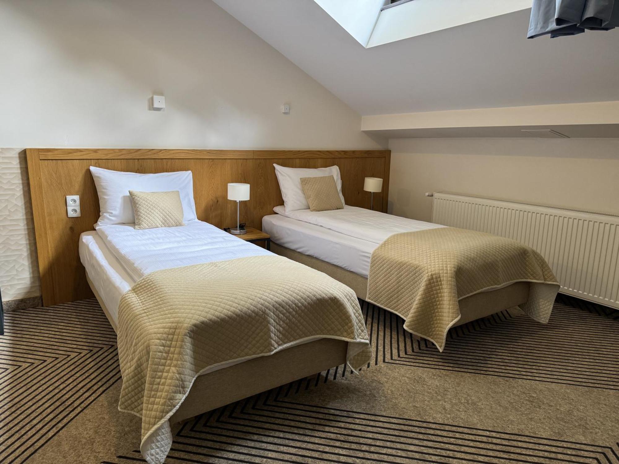 Iris Aparthotel Krakow Exterior photo